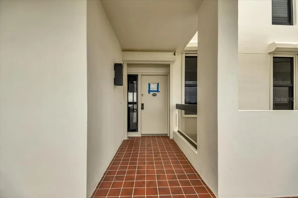 2020 Harbourside Drive Longboat Key FL 34228