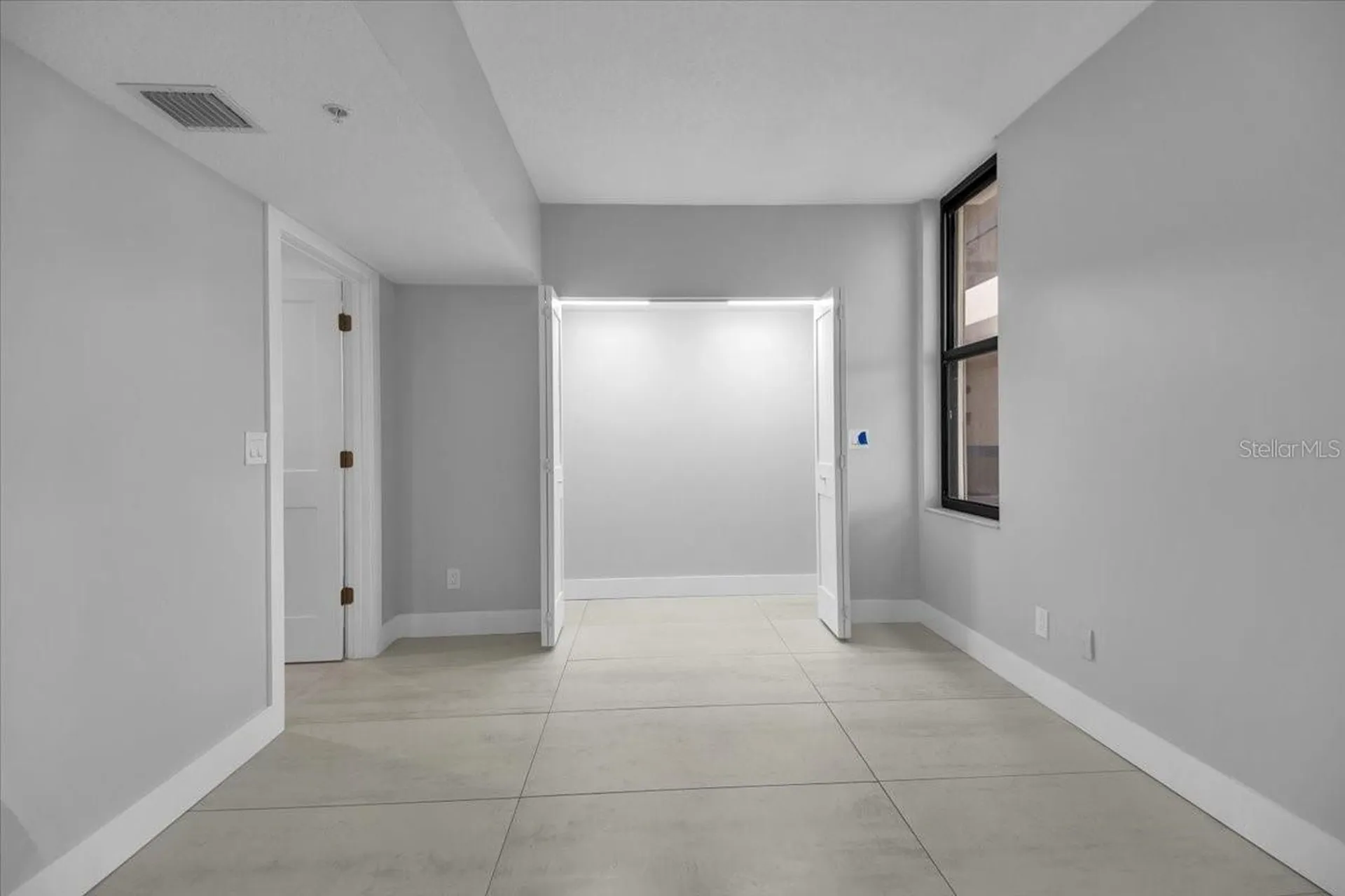 2020 Harbourside Drive Longboat Key FL 34228