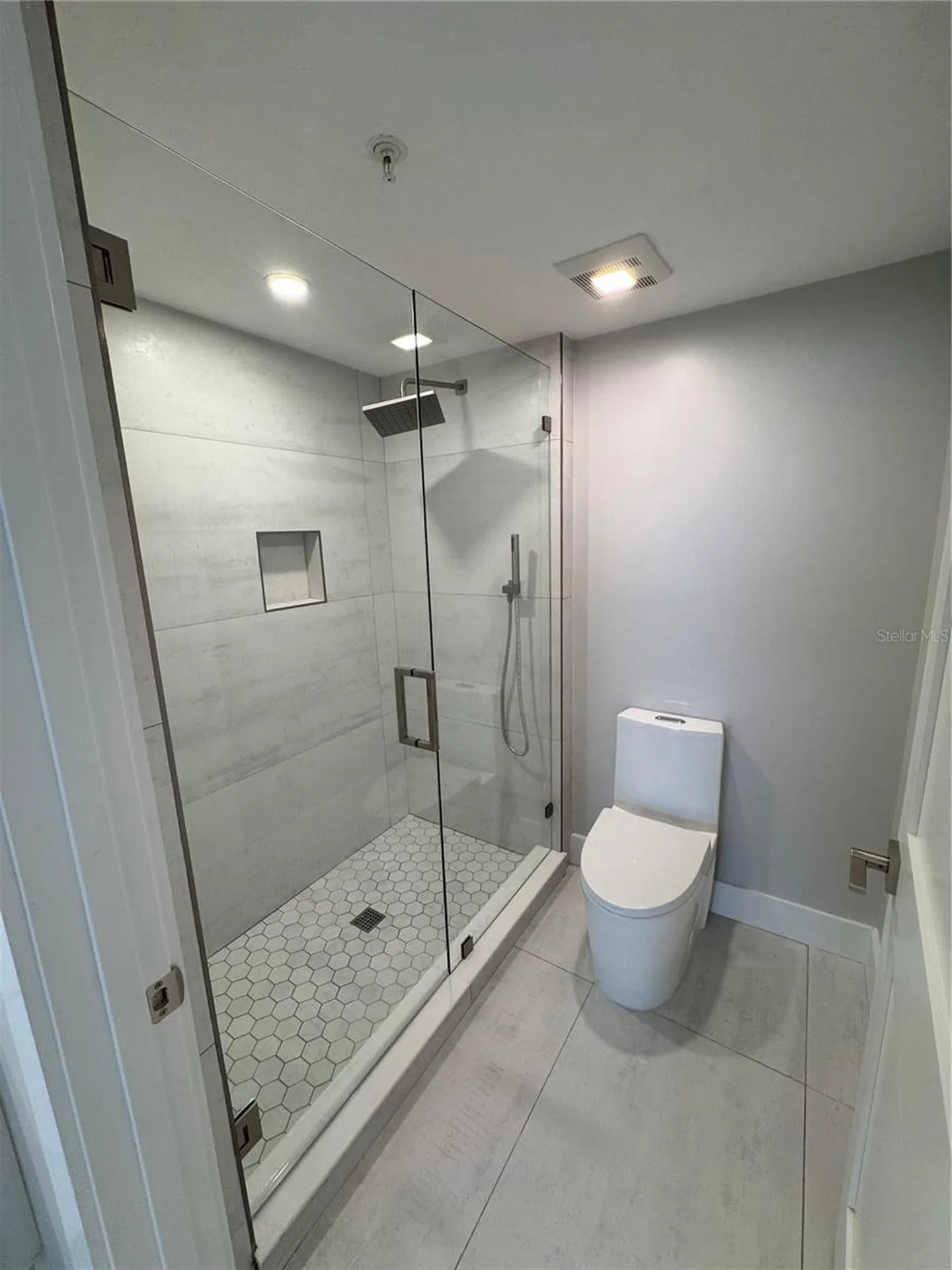 2020 Harbourside Drive Longboat Key FL 34228