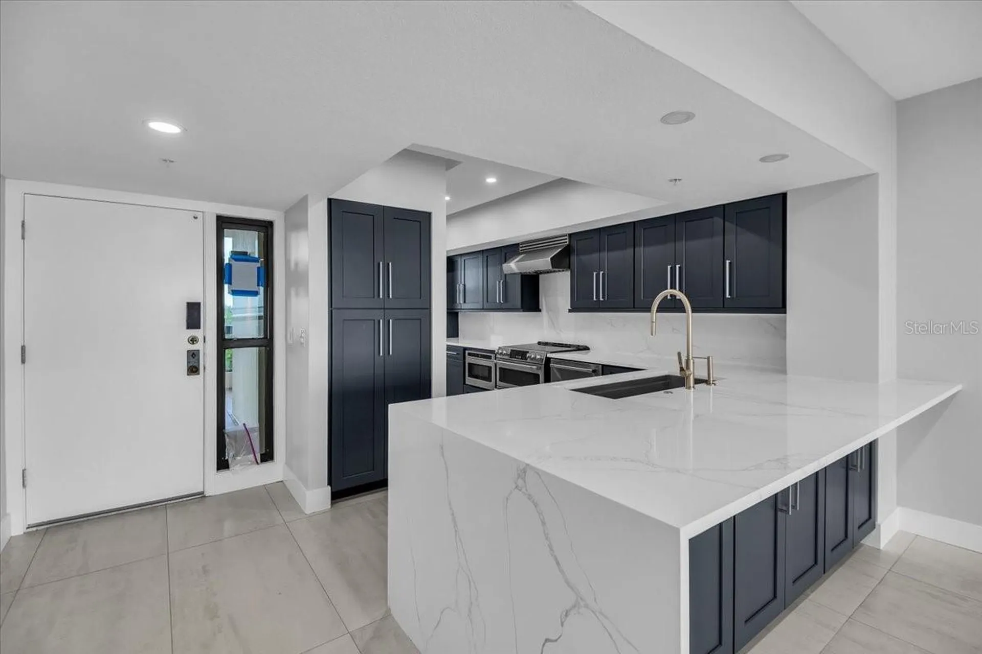 2020 Harbourside Drive Longboat Key FL 34228