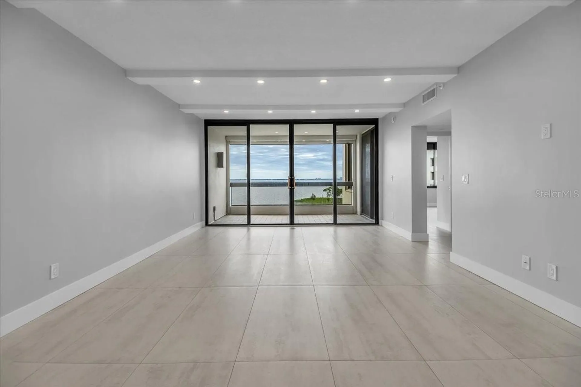 2020 Harbourside Drive Longboat Key FL 34228