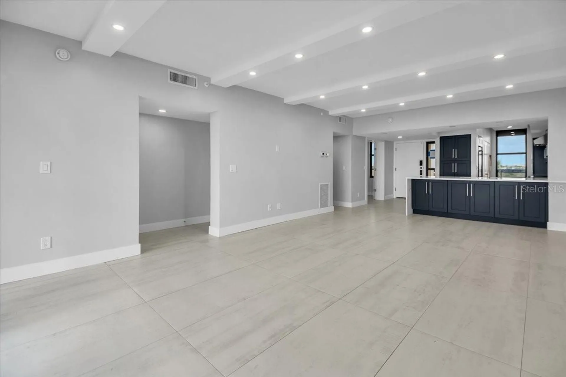 2020 Harbourside Drive Longboat Key FL 34228
