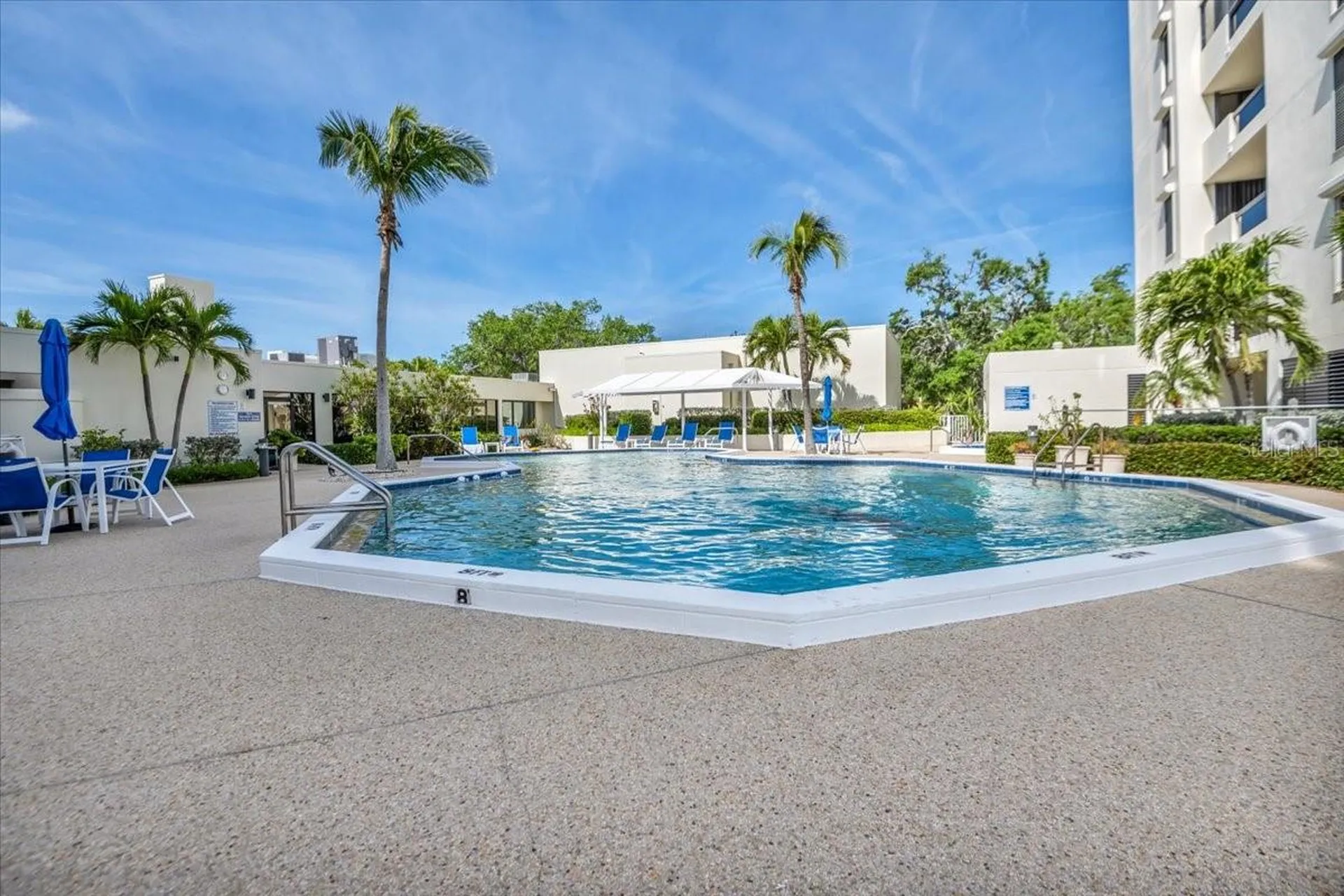 2020 Harbourside Drive Longboat Key FL 34228