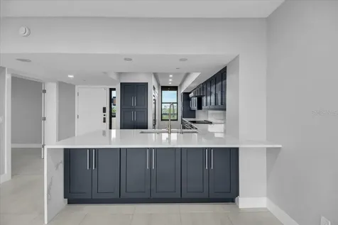 2020 Harbourside Drive Longboat Key FL 34228