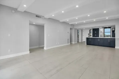 2020 Harbourside Drive Longboat Key FL 34228