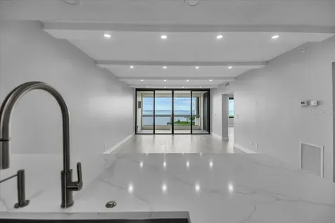 2020 Harbourside Drive Longboat Key FL 34228