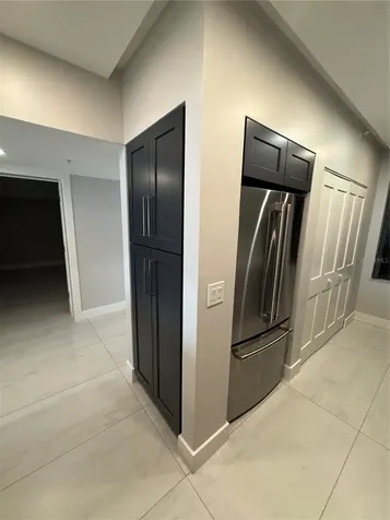 2020 Harbourside Drive Longboat Key FL 34228
