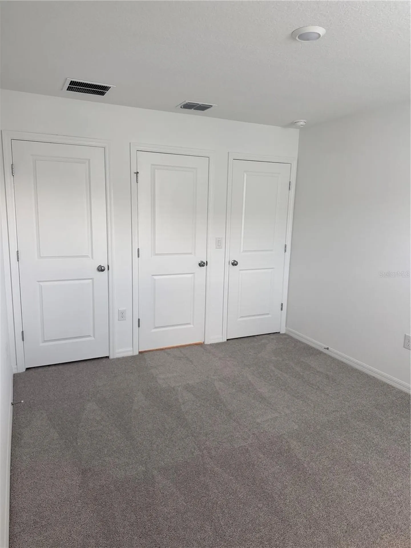 2882 Skyline Loop Kissimmee FL 34758