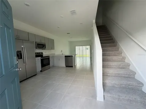 2882 Skyline Loop Kissimmee FL 34758