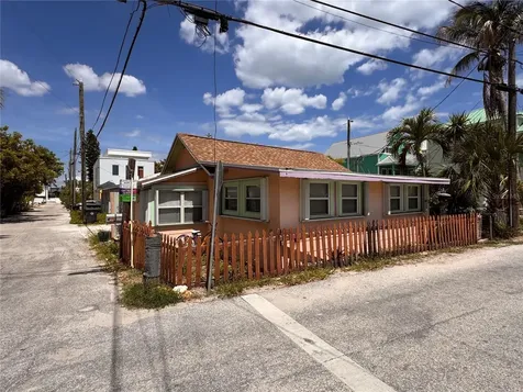 101 95th Avenue Treasure Island FL 33706