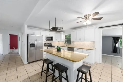 1921 NE 49th Avenue Ocala FL 34470
