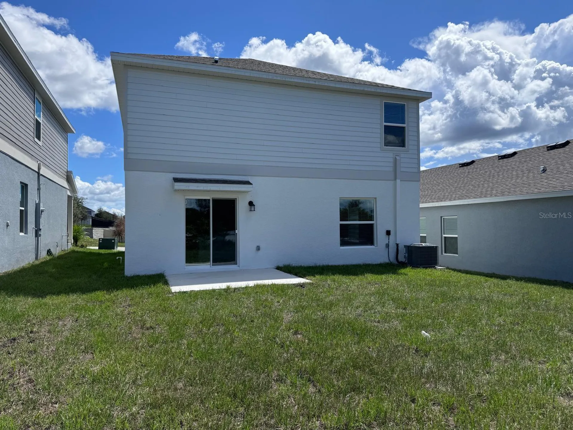1033 Waterfall Boulevard Davenport FL 33837