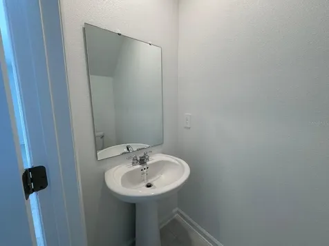 1033 Waterfall Boulevard Davenport FL 33837