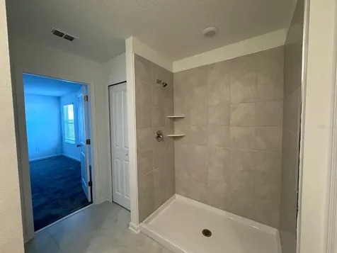 1033 Waterfall Boulevard Davenport FL 33837