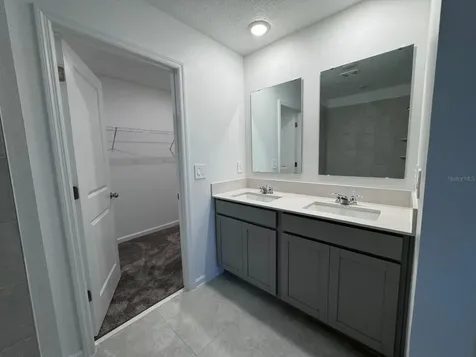 1033 Waterfall Boulevard Davenport FL 33837