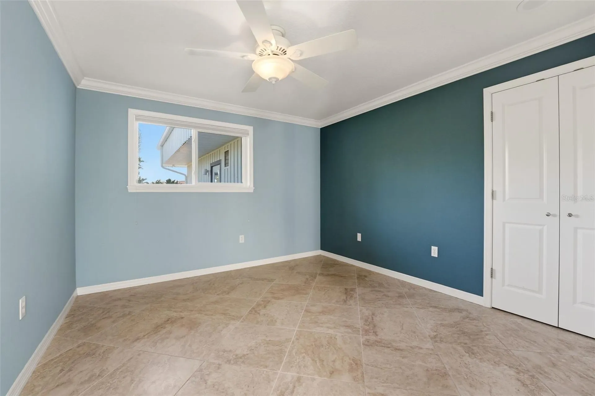 2180 W Dolphin Drive Englewood FL 34223
