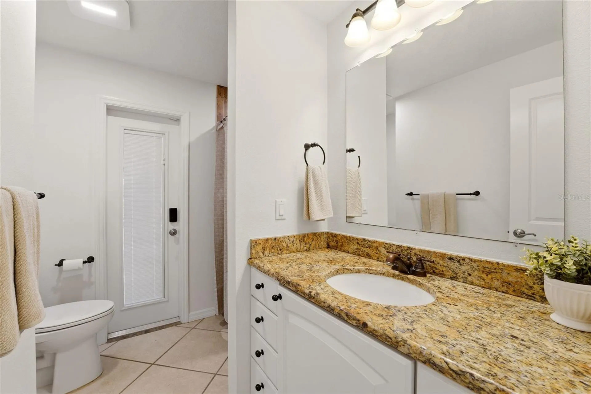 2180 W Dolphin Drive Englewood FL 34223