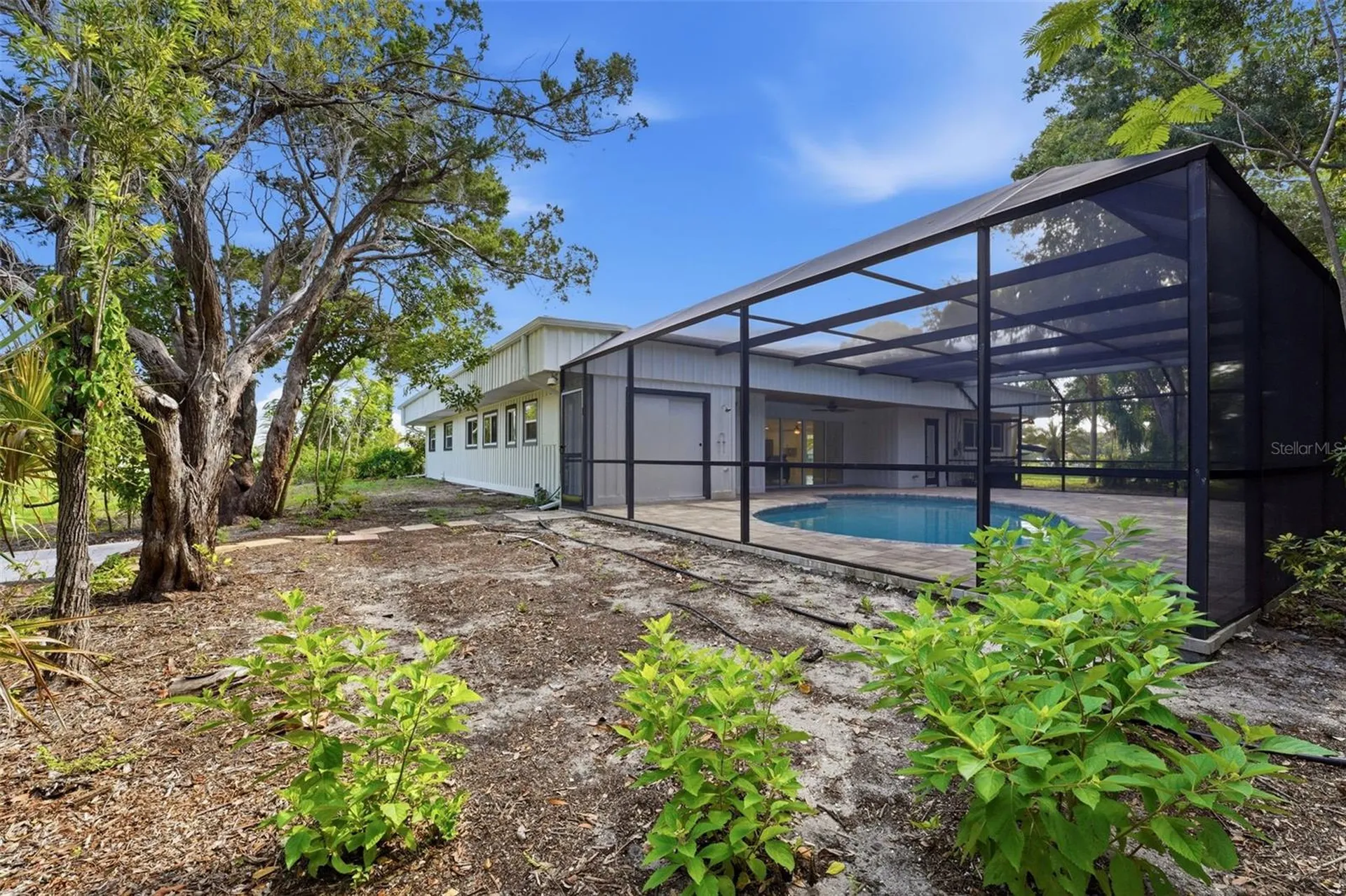 2180 W Dolphin Drive Englewood FL 34223