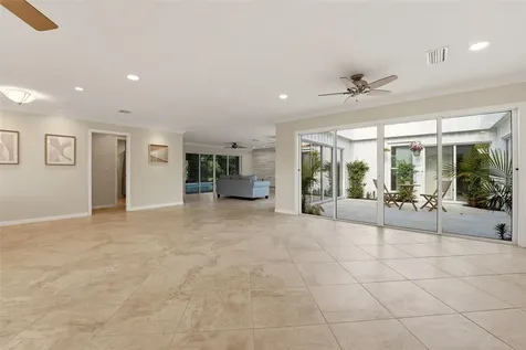 2180 W Dolphin Drive Englewood FL 34223