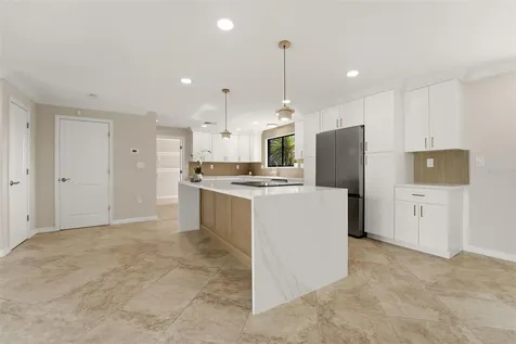 2180 W Dolphin Drive Englewood FL 34223