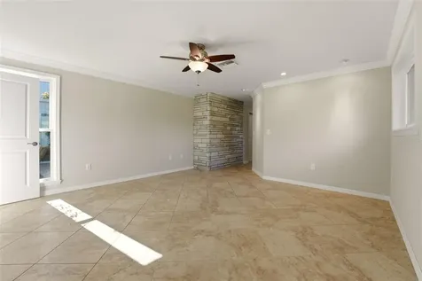 2180 W Dolphin Drive Englewood FL 34223