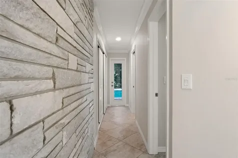 2180 W Dolphin Drive Englewood FL 34223