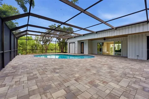 2180 W Dolphin Drive Englewood FL 34223