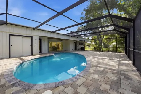 2180 W Dolphin Drive Englewood FL 34223