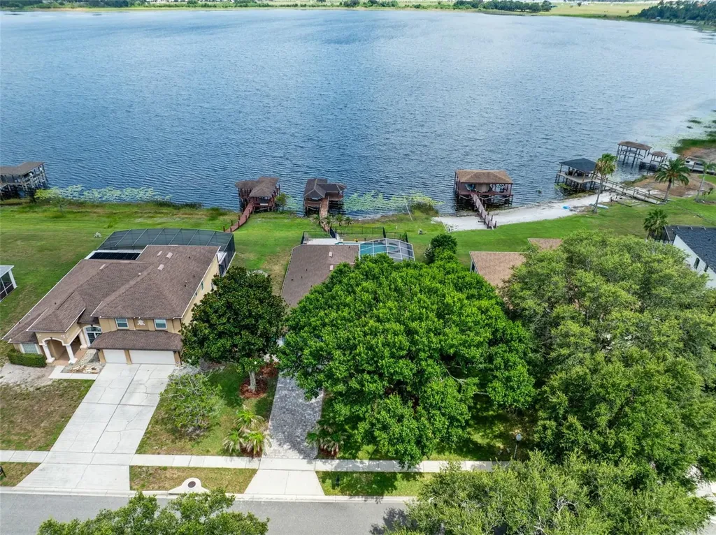 10273 Cove Lake Drive Orlando FL 32836