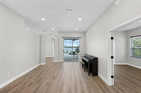 10273 Cove Lake Drive Orlando FL 32836