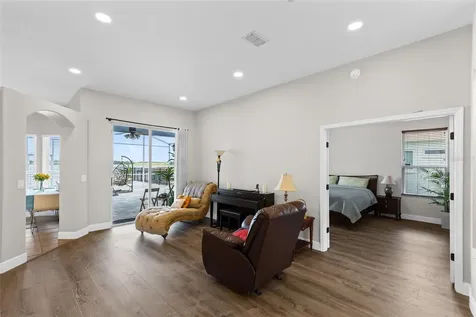 10273 Cove Lake Drive Orlando FL 32836