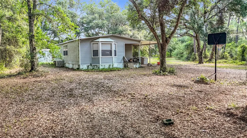 38625 County Line Road Zephyrhills FL 33540