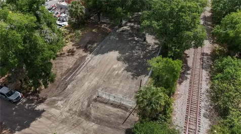 208 S Franklin Street Plant City FL 33563