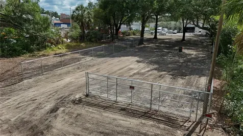 208 S Franklin Street Plant City FL 33563