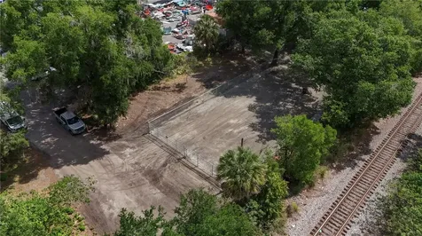 208 S Franklin Street Plant City FL 33563