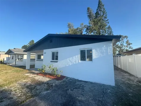 342 51st Avenue N St Petersburg FL 33703