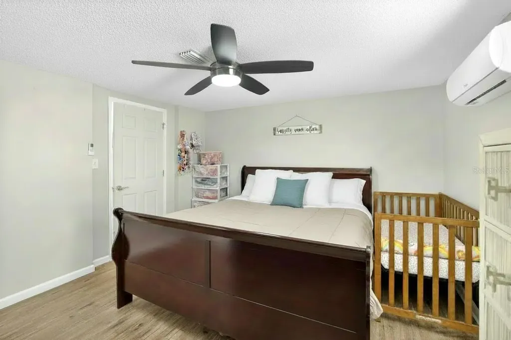 304 4th Avenue NW Ruskin FL 33570