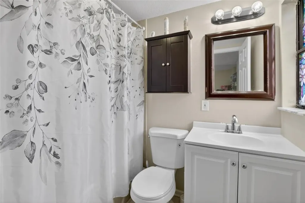 304 4th Avenue NW Ruskin FL 33570