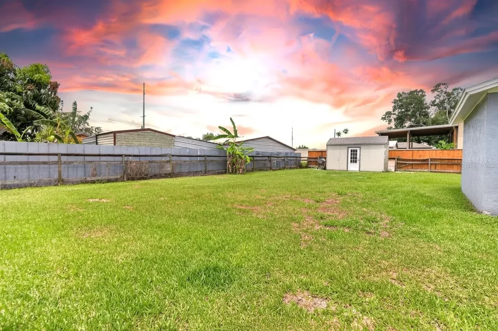 304 4th Avenue NW Ruskin FL 33570