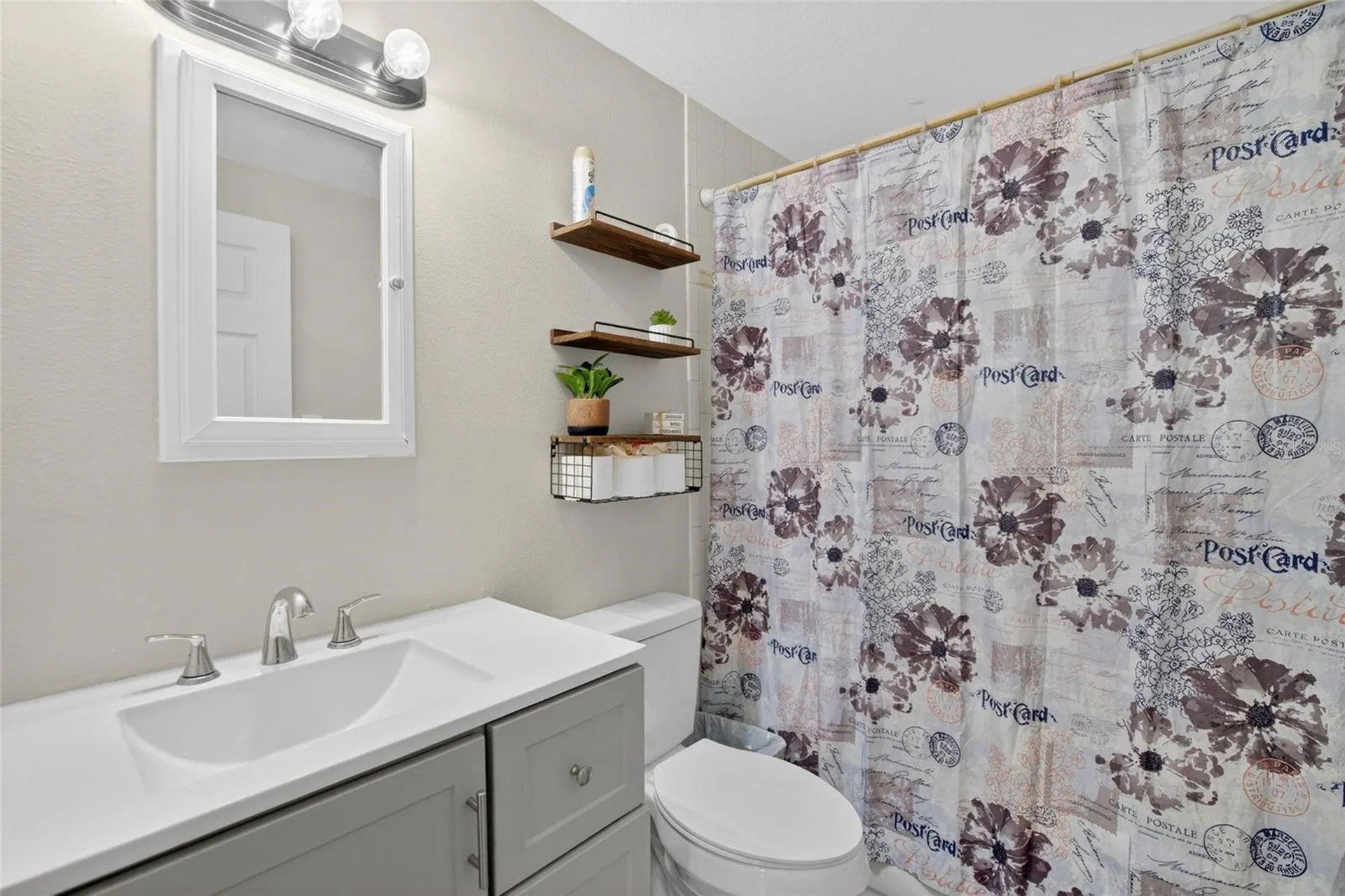 304 4th Avenue NW Ruskin FL 33570