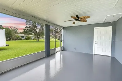 304 4th Avenue NW Ruskin FL 33570