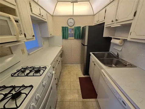 5967 Terrace Park Drive N St Petersburg FL 33709