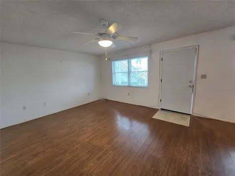 5967 Terrace Park Drive N St Petersburg FL 33709
