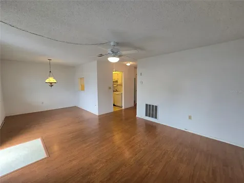 5967 Terrace Park Drive N St Petersburg FL 33709
