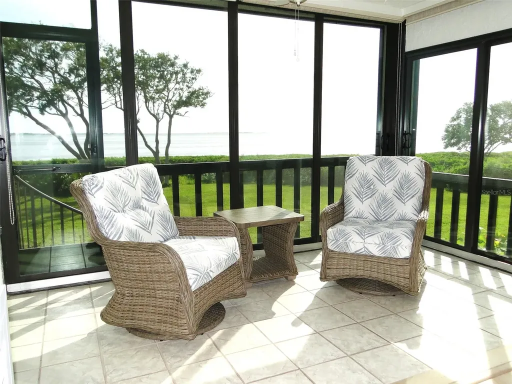 1814 Mariner Drive Tarpon Springs FL 34689