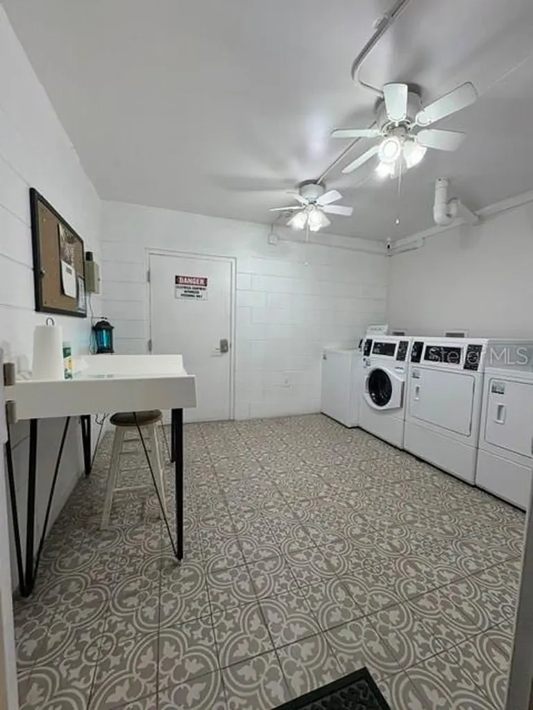 2302 S Manhattan Avenue Tampa FL 33629
