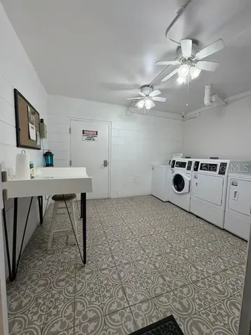 2302 S Manhattan Avenue Tampa FL 33629
