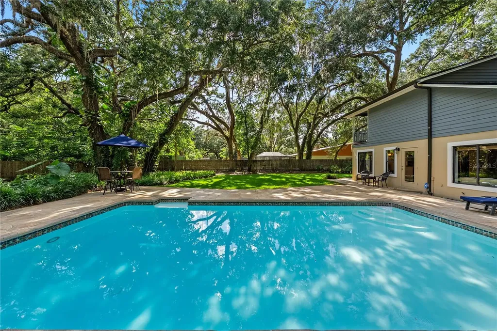 2503 High Oaks Lane Lutz FL 33559