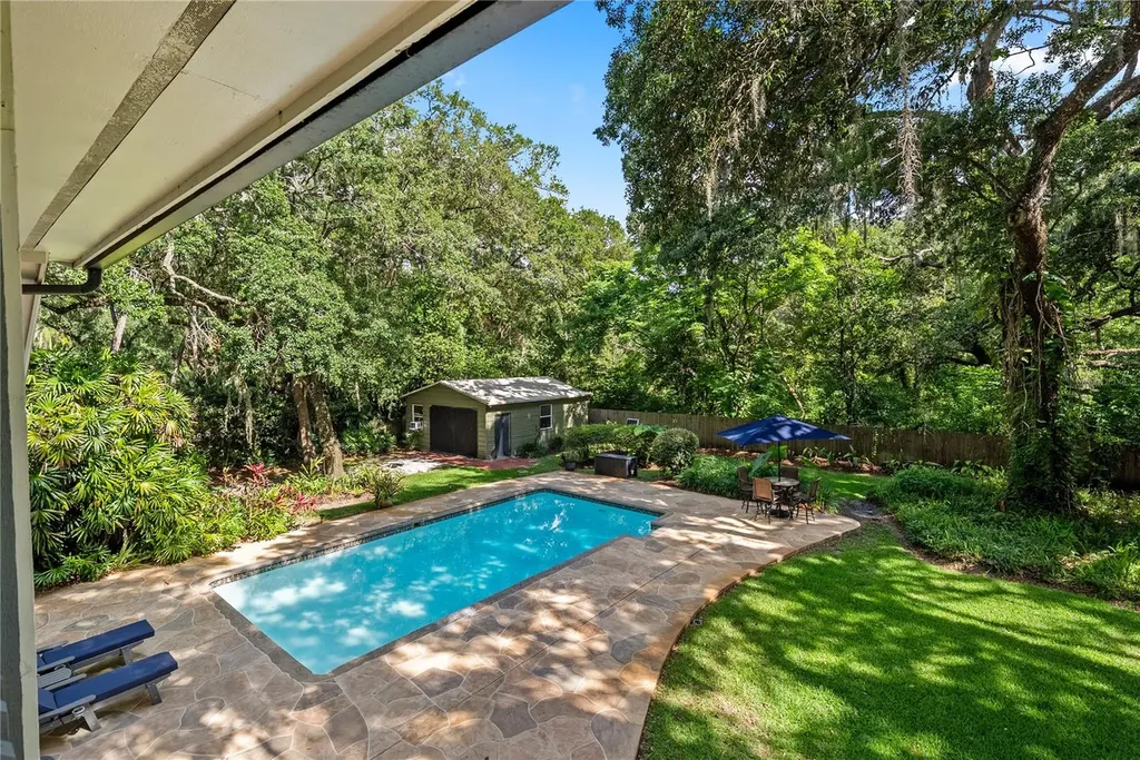 2503 High Oaks Lane Lutz FL 33559