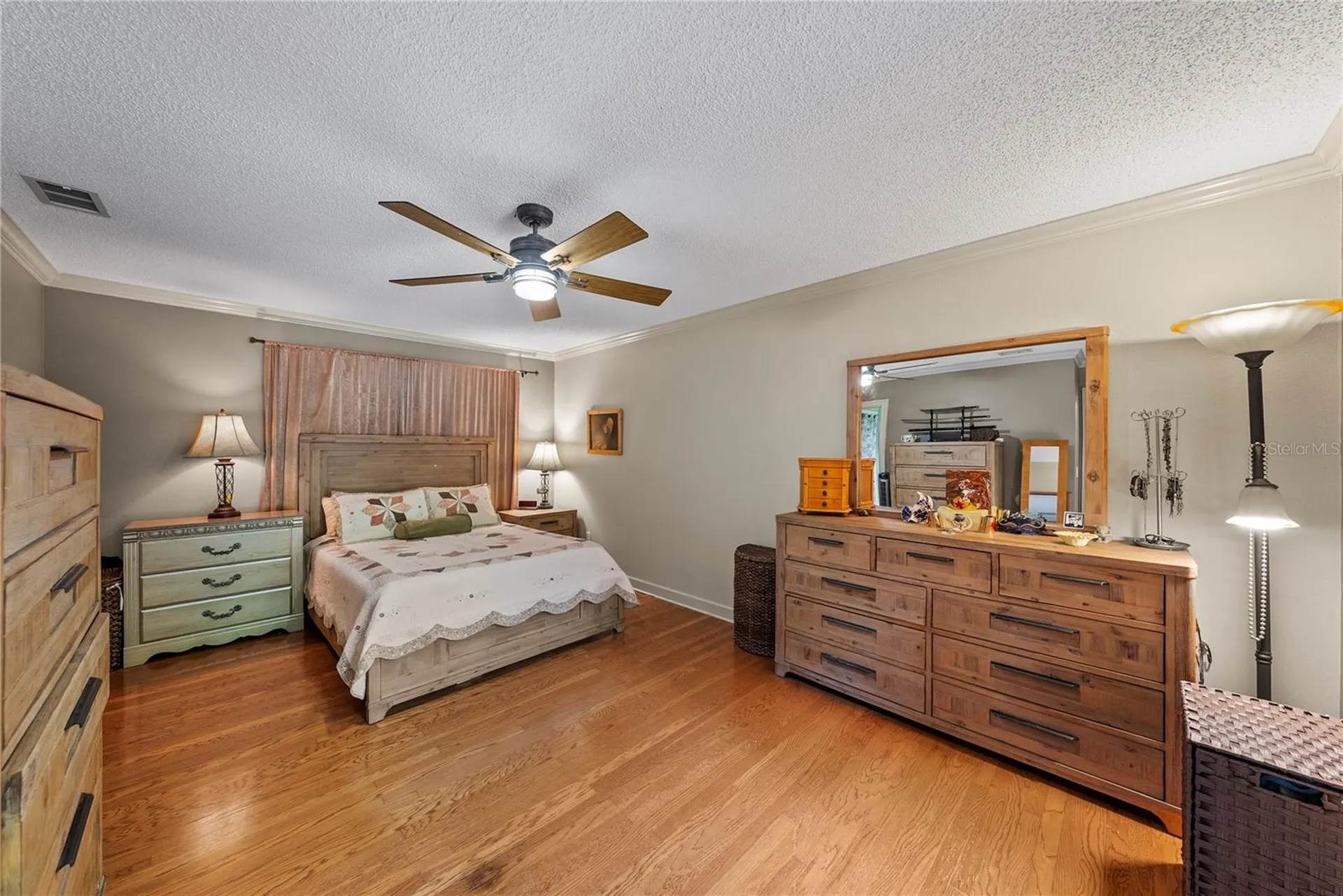 2503 High Oaks Lane Lutz FL 33559